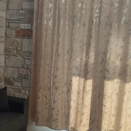 Mik & Lena 3* Paralia Dionisiou